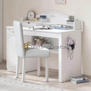 Meja Belajar Terbaru Model Minimalis Untuk Anak