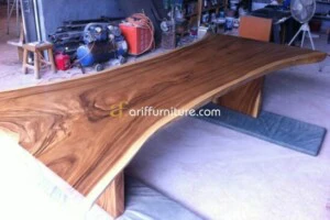 Meja Makan Kayu Trembesi Terbaru Utuh Dan Tebal