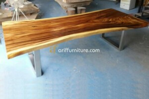 Meja Makan Trembesi Kaki Stainless Model Terbaru
