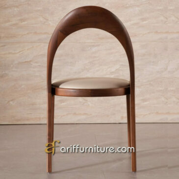 Kursi Cafe Kayu Unik