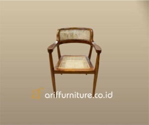 Kursi Cafe Sandaran Rotan