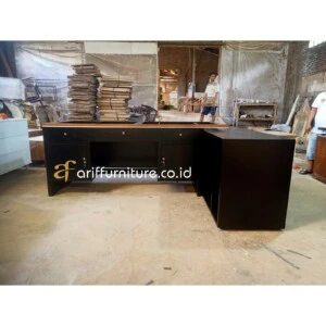 Meja Direktur Minimalis Kayu Jati