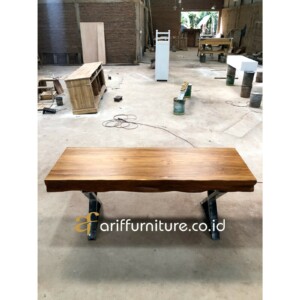 Meja Kantor Minimalis Natural Jati Jepara