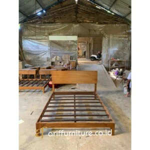 Tempat Tidur Kayu Minimalis Jati Jepara