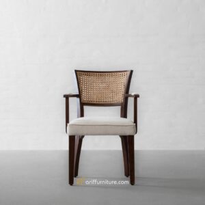 Kursi Makan Kayu Klasik Modern Kombinasi Rotan