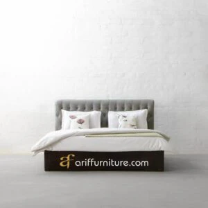 Tempat Tidur Kayu Minimalis dengan Head Bord Jok